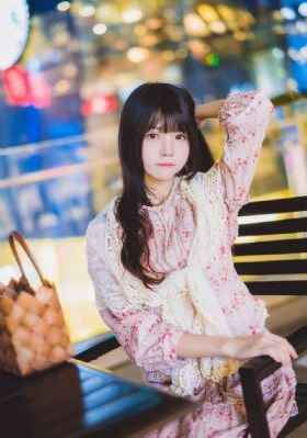 隔壁的女孩4