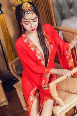 夹乳酷刑电影三级