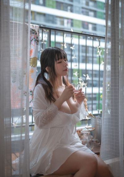 隔壁女孩二