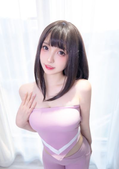 中字年轻漂亮的儿媳2