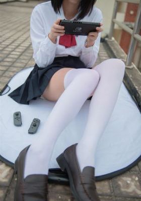 乌克兰女兵伦理