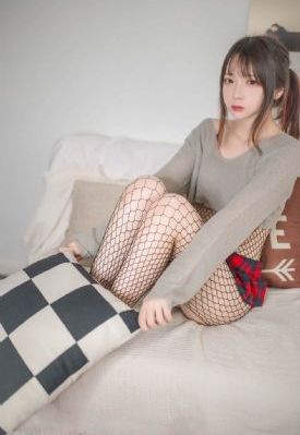 同桌上课揉我下面啊嗯动漫