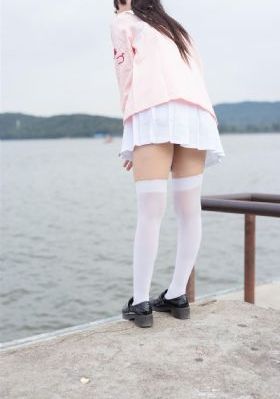 边做边尿好爽～h